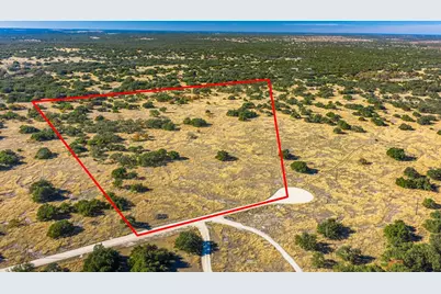 1357 Legacy Oaks Dr, Harper, TX 78631 - Photo 3