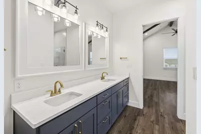 121 Feather Way, Fredericksburg, TX 78624 - Photo 7