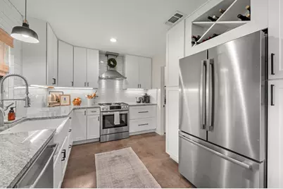 204 Forest Trail Dr, Fredericksburg, TX 78624 - Photo 7