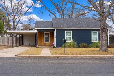 314 W Hackberry St, Fredericksburg, TX 78624 - Photo 3