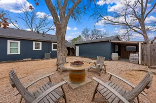 314 W Hackberry St, Fredericksburg, TX 78624 - Photo 23