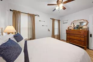 314 W Hackberry St, Fredericksburg, TX 78624 - Photo 19