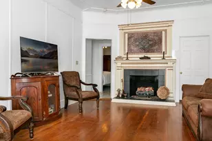 511 W Austin St, Fredericksburg, TX 78624 - Photo 9