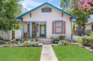 511 W Austin St, Fredericksburg, TX 78624 - Photo 1