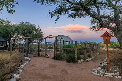 162 Flowering Sage Ln, Fredericksburg, TX 78624 - Photo 43