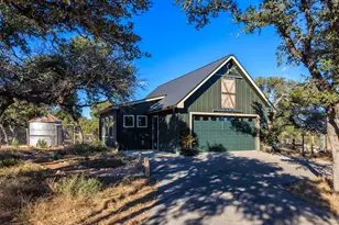 162 Flowering Sage Ln, Fredericksburg, TX 78624 - Photo 5