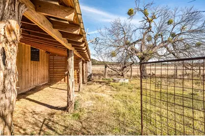 9402 Doss Spring Creek Rd, Doss, TX 78618 - Photo 65