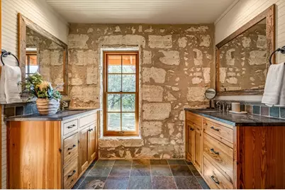 9402 Doss Spring Creek Rd, Doss, TX 78618 - Photo 25