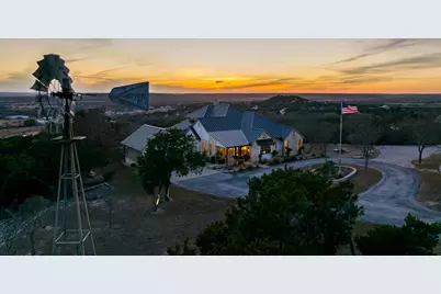 169 Royal Oaks Hill, Fredericksburg, TX 78624 - Photo 5