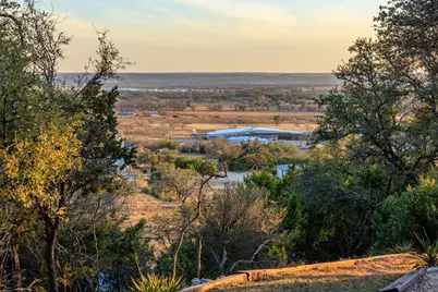 169 Royal Oaks Hill, Fredericksburg, TX 78624 - Photo 13