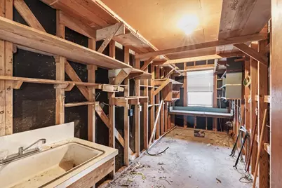 113 W Nimitz St, Fredericksburg, TX 78624 - Photo 17