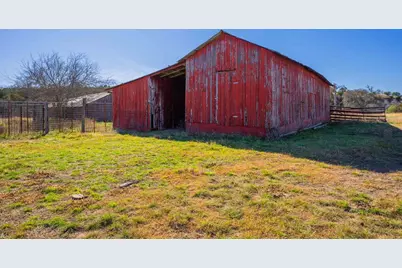 19415 Fm 2093, Harper, TX 78624 - Photo 33