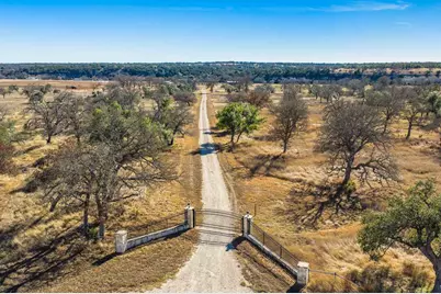 19415 Fm 2093, Harper, TX 78624 - Photo 39