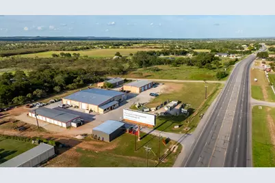 10034, 10046 E US Hwy 290, Fredericksburg, TX 78624 - Photo 9