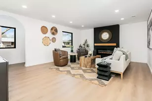 809 N Edison St, Fredericksburg, TX 78624 - Photo 23