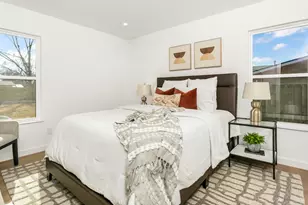 809 N Edison St, Fredericksburg, TX 78624 - Photo 17