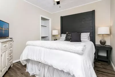 333 W Burbank St, Fredericksburg, TX 78624 - Photo 17