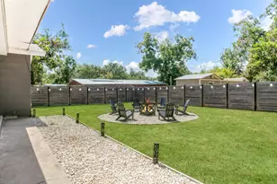 333 W Burbank St, Fredericksburg, TX 78624 - Photo 23