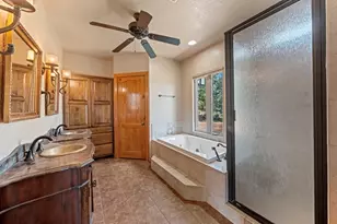 142 Ledge Stone Ln, Hunt, TX 78024 - Photo 13