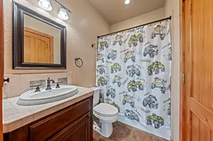 142 Ledge Stone Ln, Hunt, TX 78024 - Photo 17