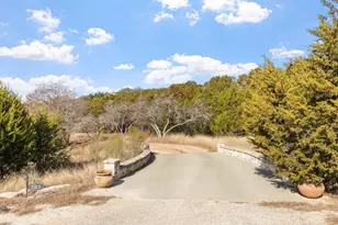 191 Campfire Cir, Fredericksburg, TX 78624 - Photo 43