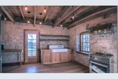 3610 Welgehausen Rd, Fredericksburg, TX 78624 - Photo 5