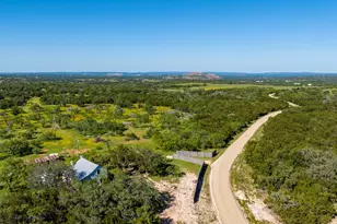 3610 Welgehausen Rd, Fredericksburg, TX 78624 - Photo 23