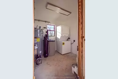 3610 Welgehausen Rd, Fredericksburg, TX 78624 - Photo 17