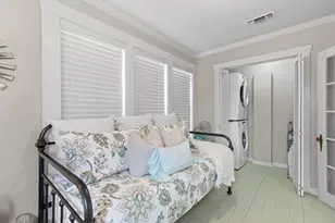 403 E Schubert St, Fredericksburg, TX 78624 - Photo 17