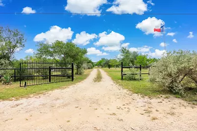 1245A Private Road 2415, Uvalde, TX 78801 - Photo 21