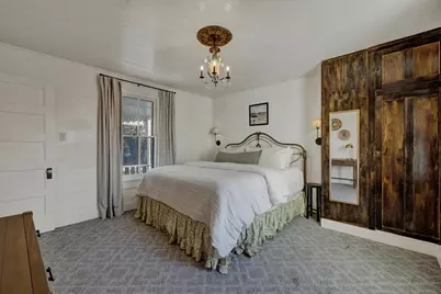 908 N Crockett St, Fredericksburg, TX 78624 - Photo 21