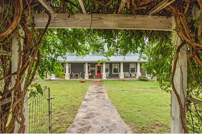 211 W Riverside Dr, Llano, TX 78643 - Photo 59