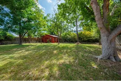 1000 Barbara Ann, Kerrville, TX 78028 - Photo 21