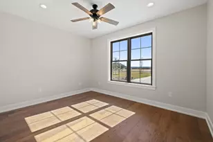 220 Interlaken St, Fredericksburg, TX 78624 - Photo 45