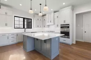 220 Interlaken St, Fredericksburg, TX 78624 - Photo 25