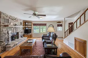 1763 Nixon Creek Rd, Fredericksburg, TX 78624 - Photo 9