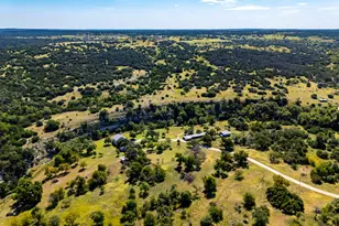 1763 Nixon Creek Rd, Fredericksburg, TX 78624 - Photo 5