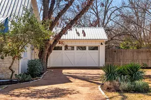 205 E Centre St, Fredericksburg, TX 78624 - Photo 51