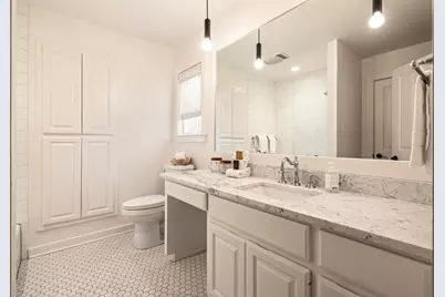 205 E Centre St, Fredericksburg, TX 78624 - Photo 37