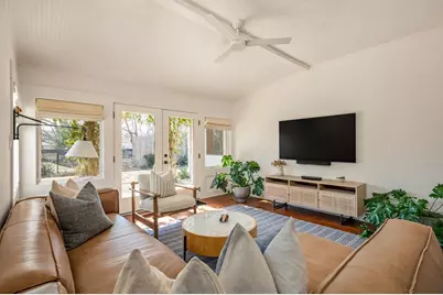 205 E Centre St, Fredericksburg, TX 78624 - Photo 31