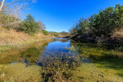 401 Clear Creek Rd, Fredericksburg, TX 78624 - Photo 17