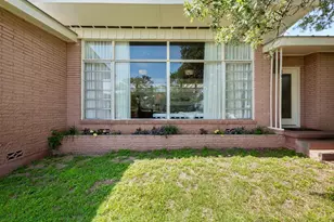 207 Walnut St, Fredericksburg, TX 78624 - Photo 37