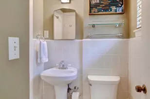 207 Walnut St, Fredericksburg, TX 78624 - Photo 29