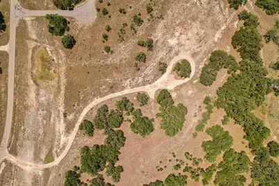 140 Lantana, Johnson City, TX 78636 - Photo 5