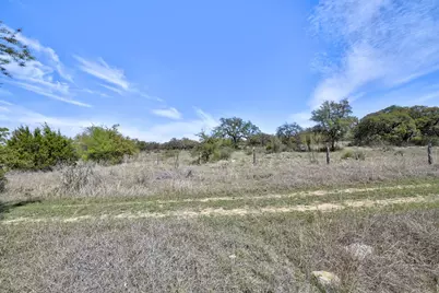 343 Cattle Creek, Johnson City, TX 78636 - Photo 23