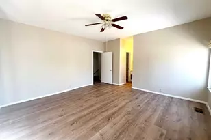 805 Loop 534, Kerrville, TX 78028 - Photo 17