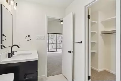 502 Oakland Hills Lane, Kerrville, TX 78028 - Photo 39