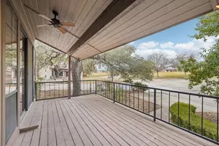 502 Oakland Hills Ln, Kerrville, TX 78028 - Photo 7
