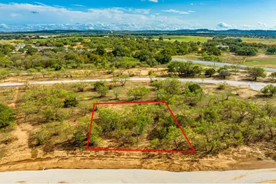 51 Baxter Blvd, Fredericksburg, TX 78624 - Photo 7