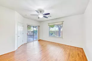 323 Chase Oaks Pl, Fredericksburg, TX 78624 - Photo 13